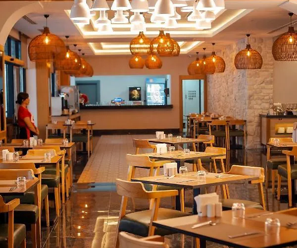 Hane Sun Elite 5* סייד